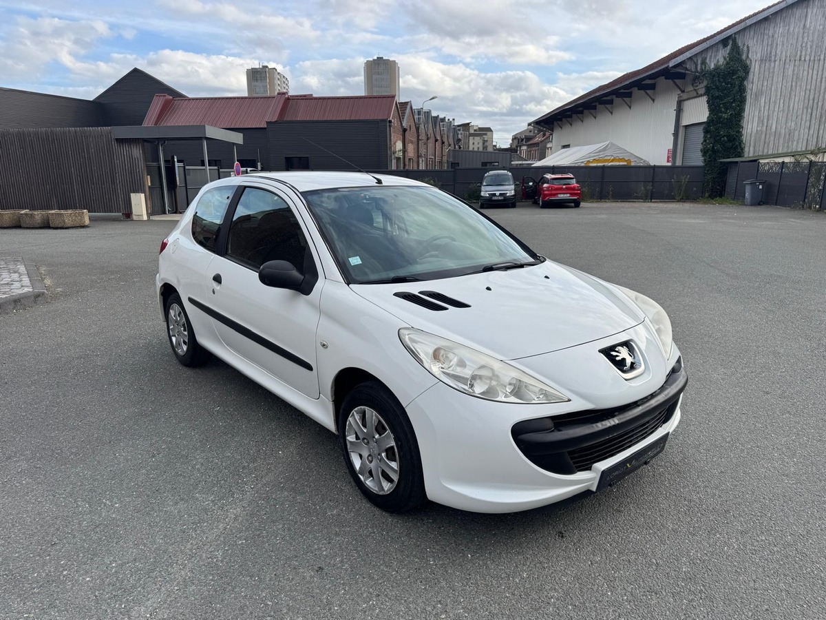 Peugeot 206 + 1.1 60 Finition Urban- Distribution neuve- Garantie