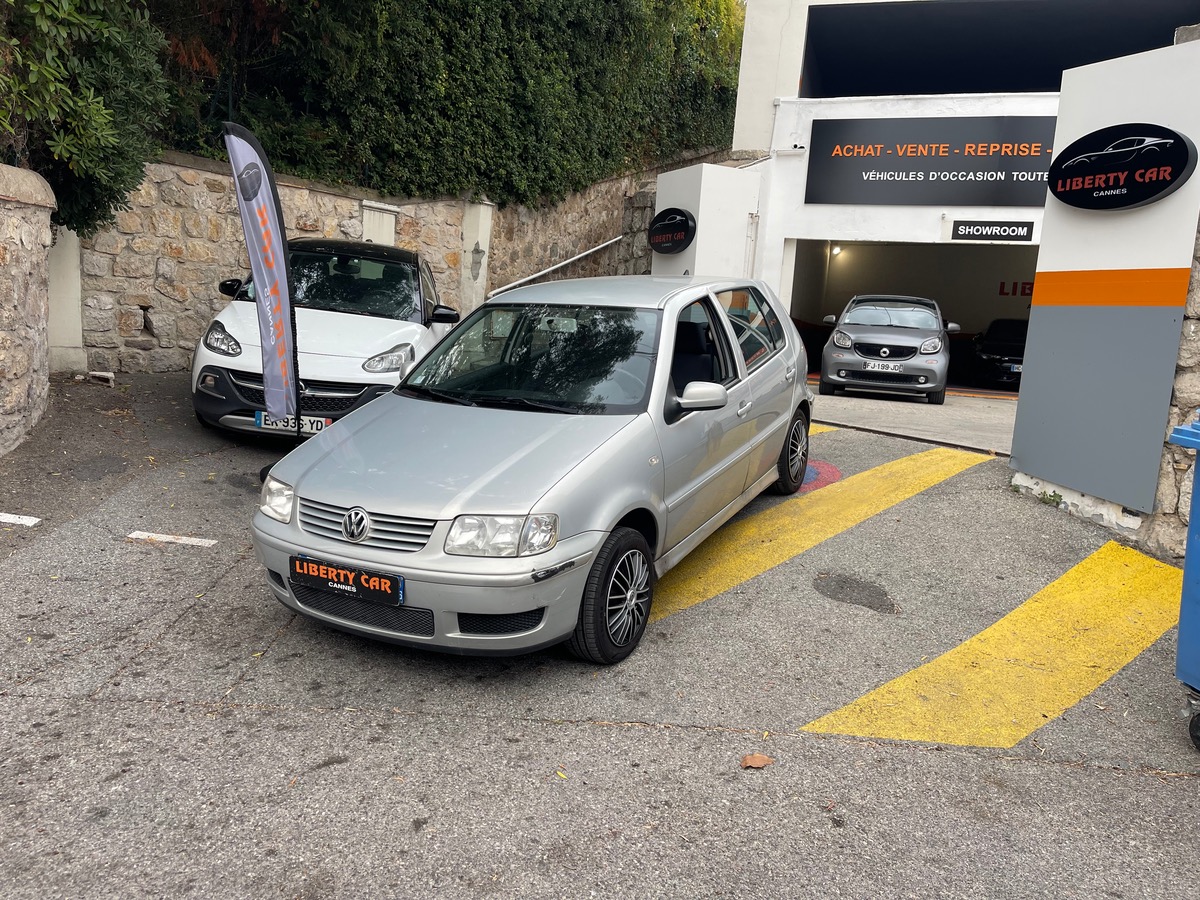 Volkswagen Polo 1.4 i 75 CV Phase 2 / Boîte auto / KM Réel / Clim / 5 Portes