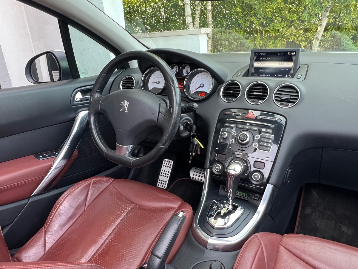 Peugeot 308 CC Feline 2.0 HDI 163 BVA