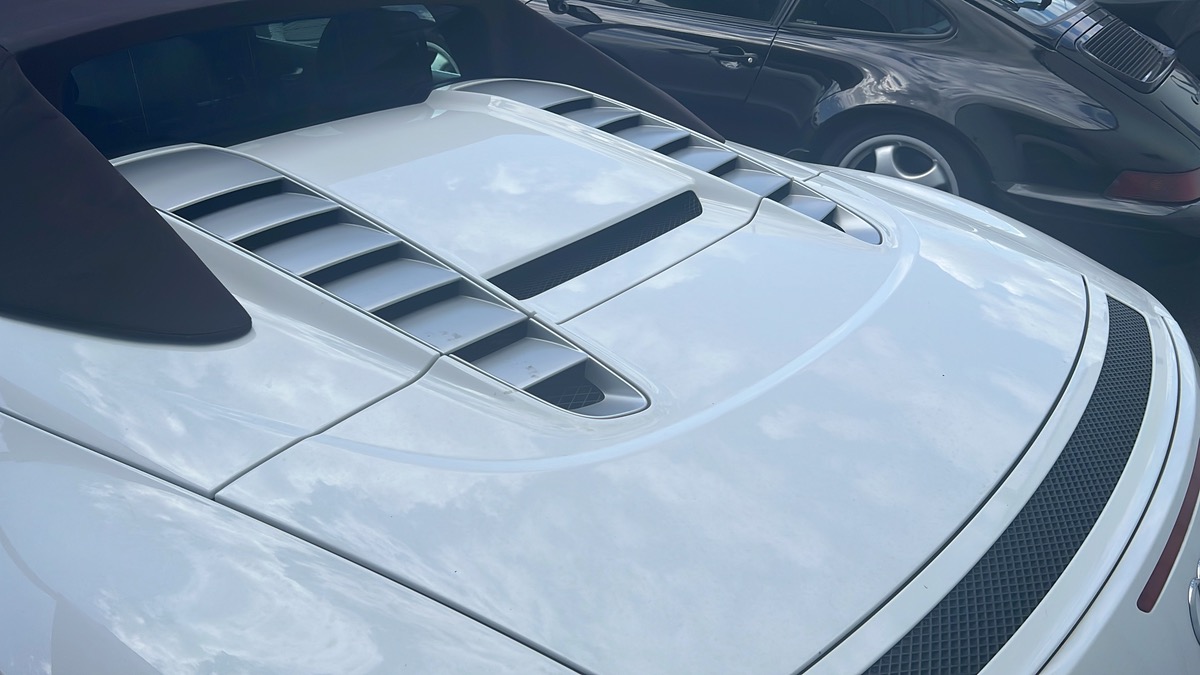 Audi R8 SPYDER 430 CHEVAUX | Siéges chauffants | Sellerie cuir Nappa Brun | Boîte manuelle trés rare