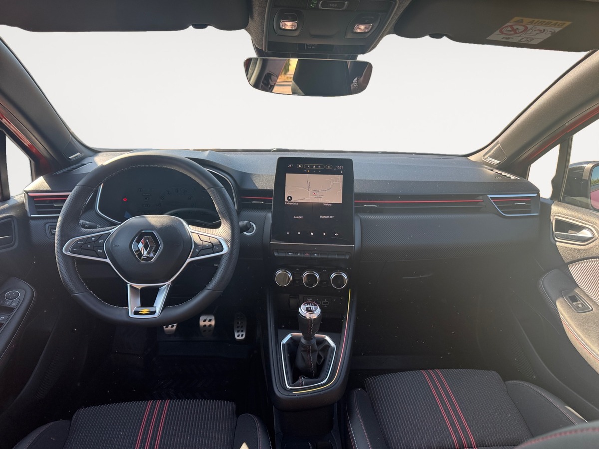 RENAULT Clio tce 140 RS