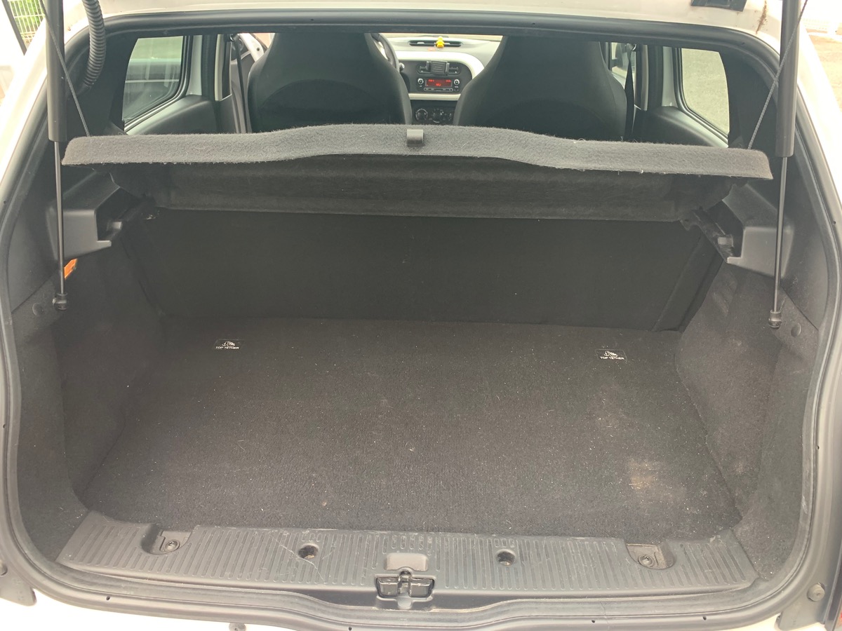 RENAULT Twingo LIFE | Radio Connect R&Go + support téléphone | Limiteur de vitesse.