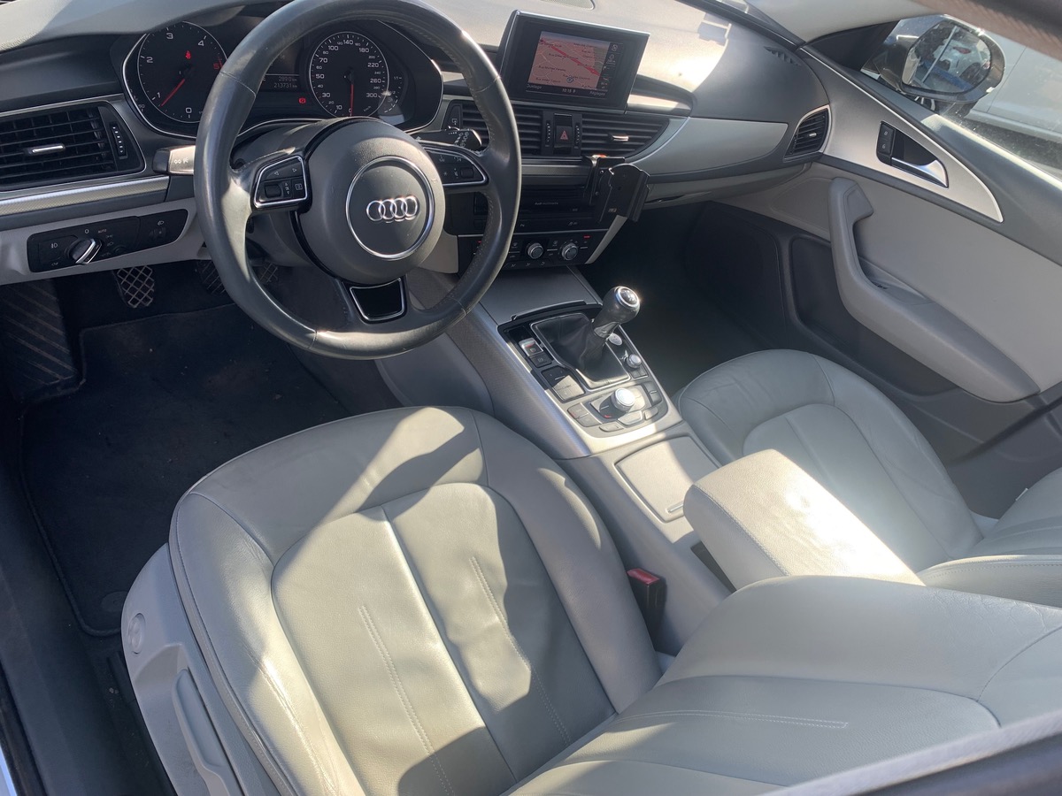 Audi A6 Avant 204 ch | V6 | Radar de stationnement avant arriére | Régulateur vitesse | GPS | Cuir