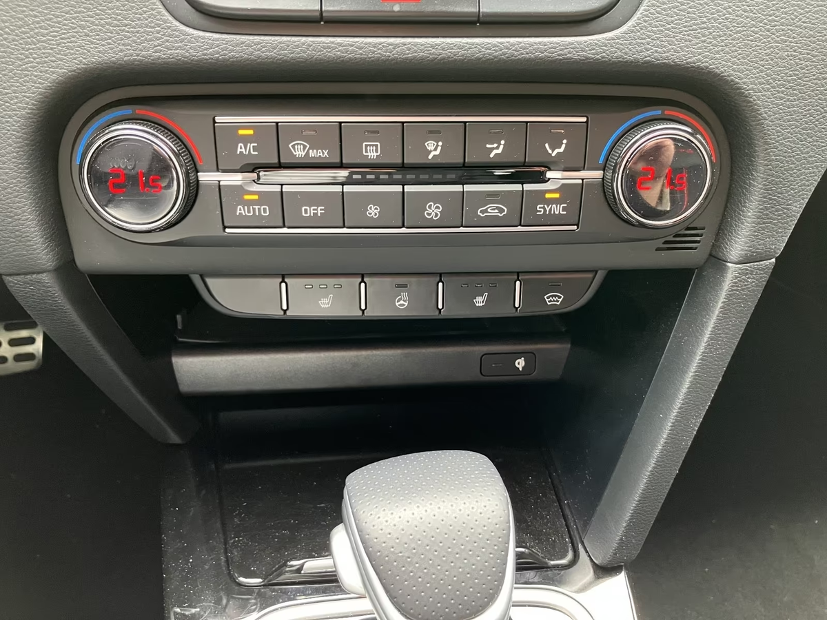 Kia Pro Cee'd 1.6 T-GDI 204ch GT DCT7