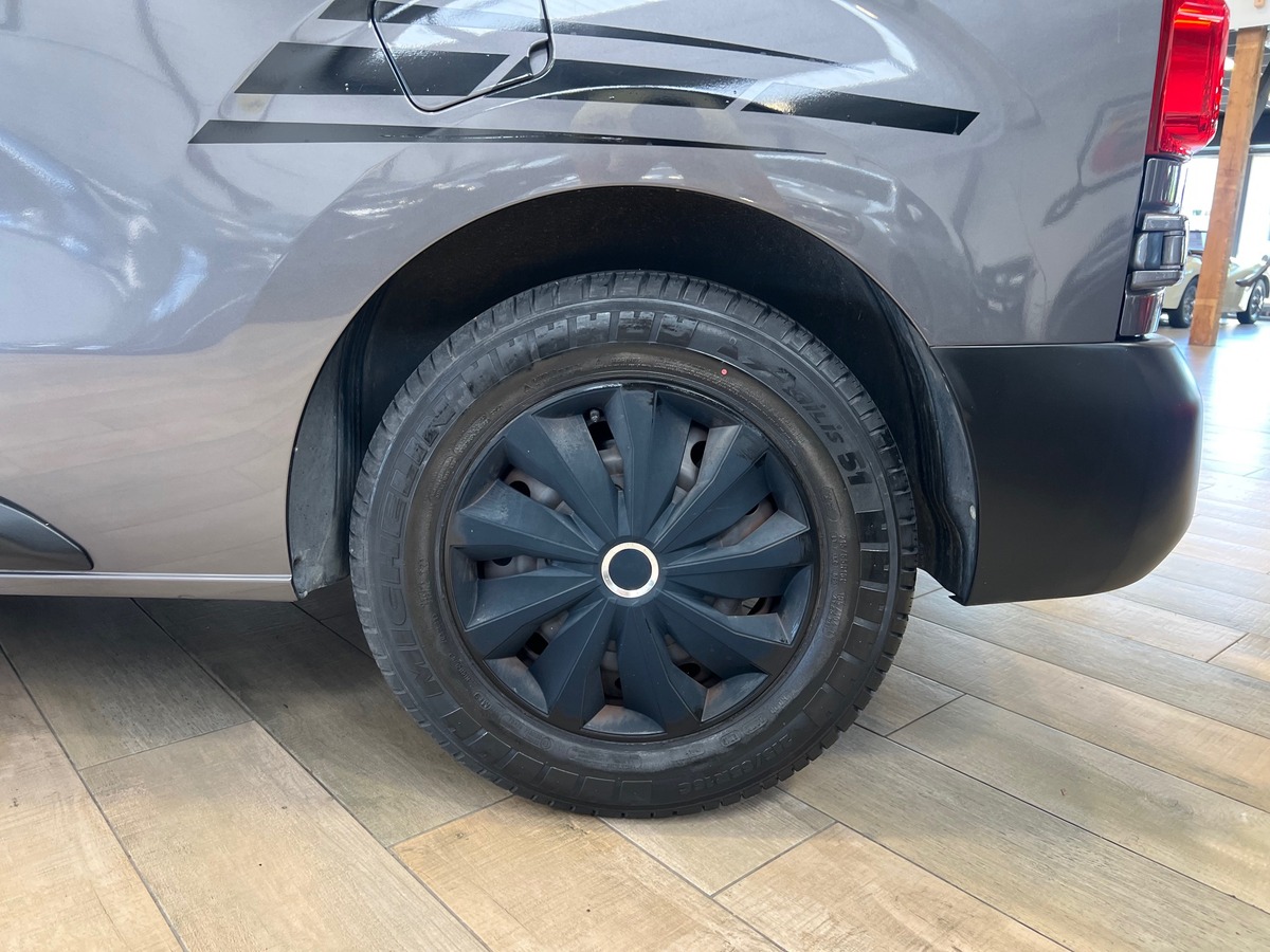Opel Vivaro FOURGON MOYEN L1 1.5 CDTI 120 ch S&S PACK CLIM