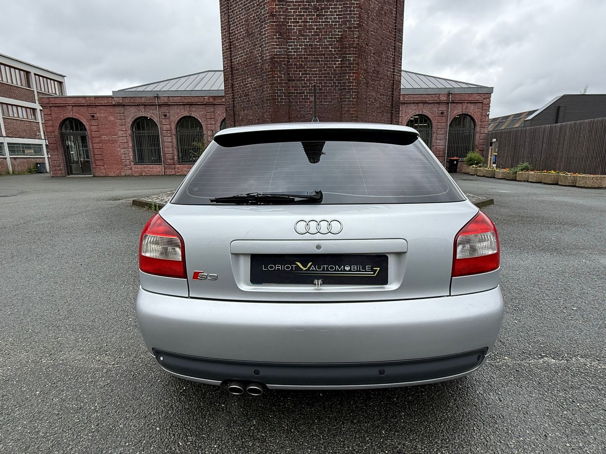 Audi S3 8L QUATTRO 210 1.8T