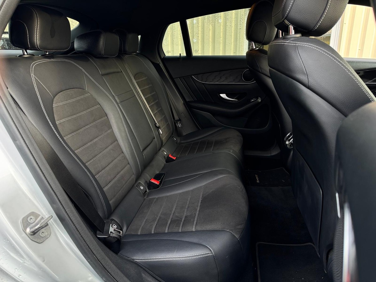 Mercedes-Benz GLC Coupé 300d 245 AMG Line