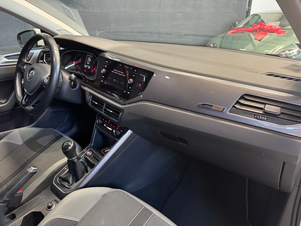 Volkswagen Polo VI 1.0 TSI 95 COPPER LINE 1ERE MAIN