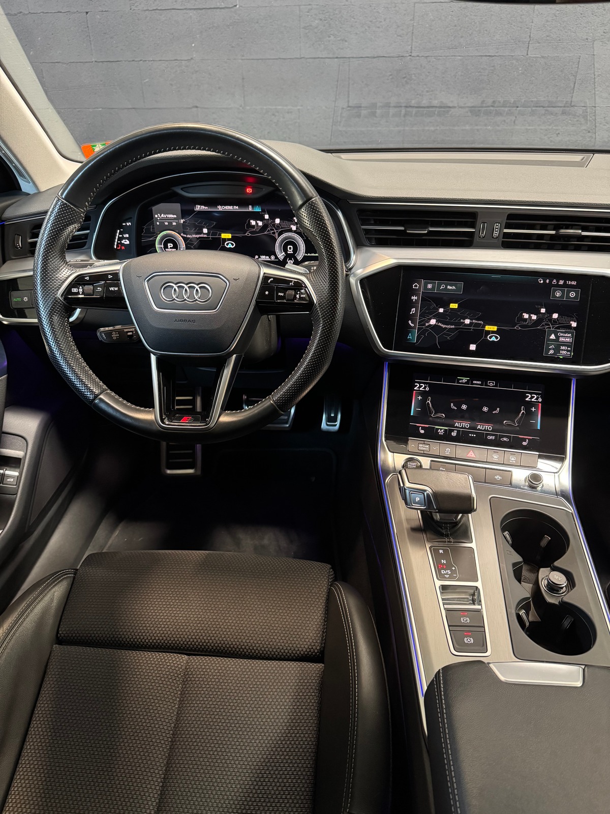 Audi A6 Avant 55 TFSI e 367ch Compétition S-Line Quattro S Tronic 7