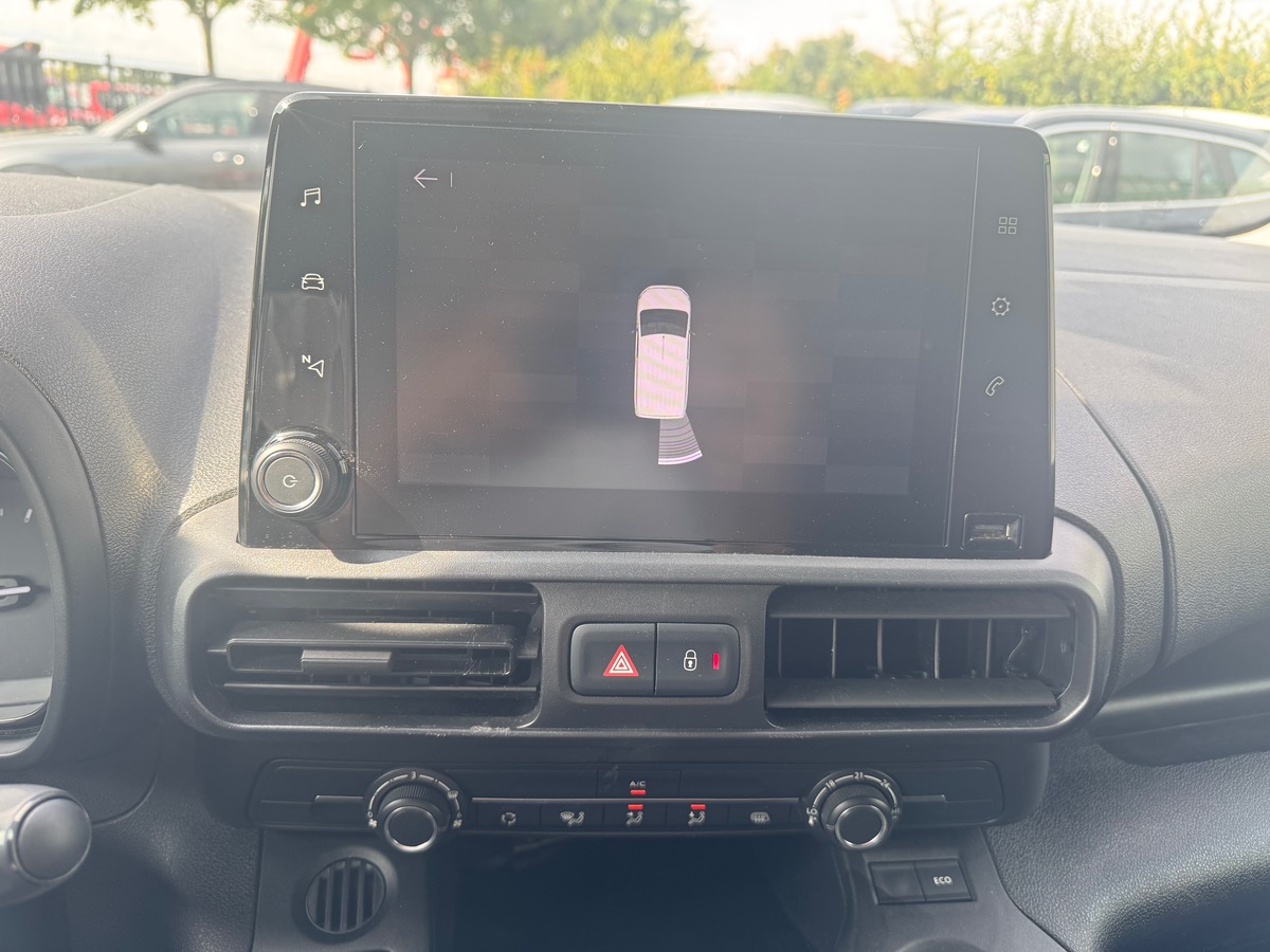 Citroën Berlingo 1.5 BHDI 130CH EAT8 DRIVER DOUBLE PORTE / PRIX HORS TAXE