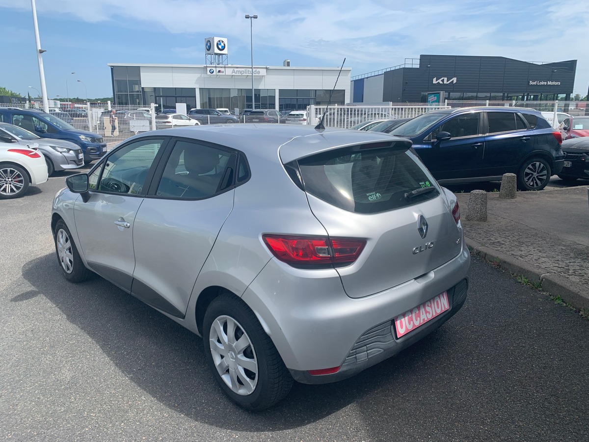RENAULT Clio IV 75 ch | Air Medianav | 2 Places | Régulateur de vitesse | Climatisation | Bluetooth