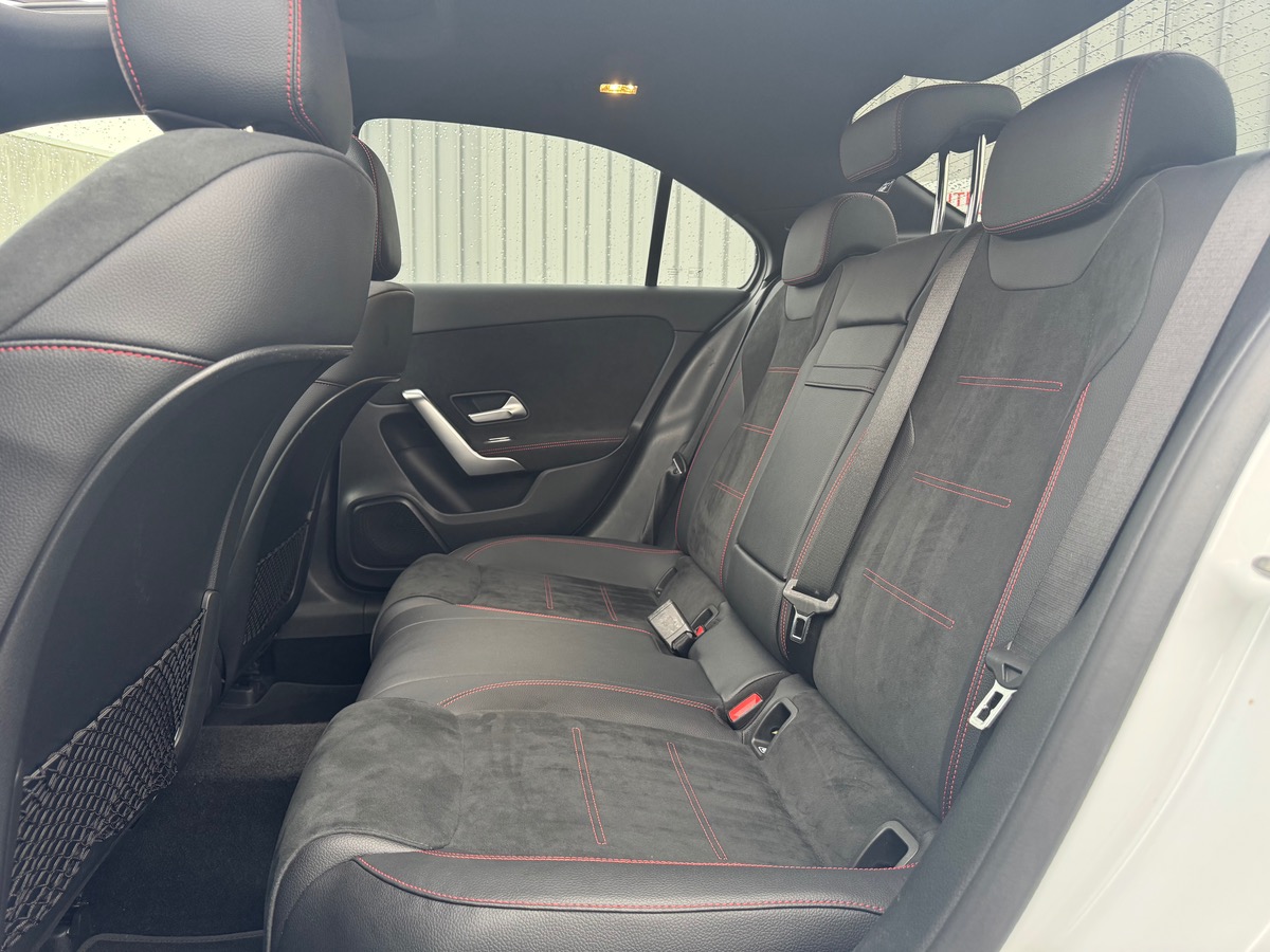 Mercedes-Benz Classe A Berline 200 AMG LINE 7G-DCT + TOIT OUVRANT