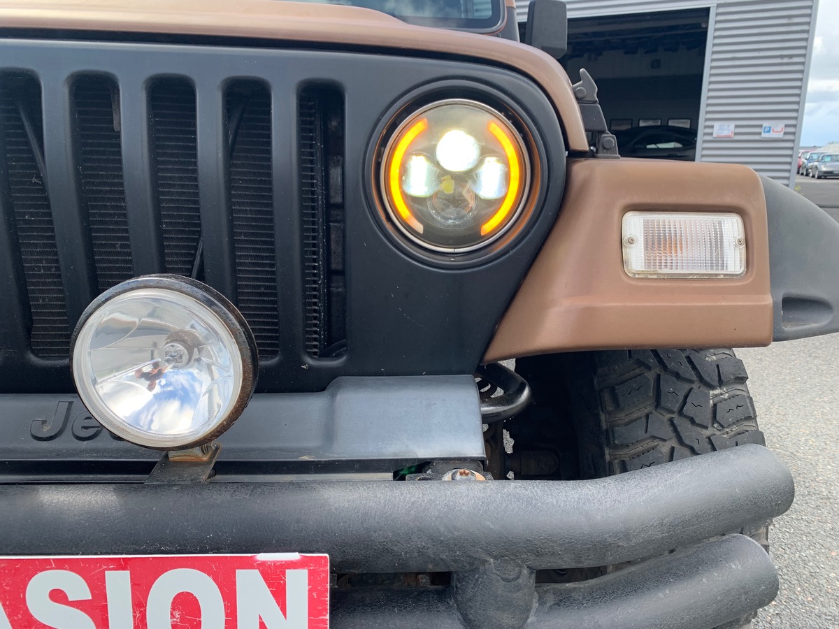 Jeep Wrangler 4WD | 177 ch | Reprogammation éthanol | Boite auto | Climatisation | Marchepieds
