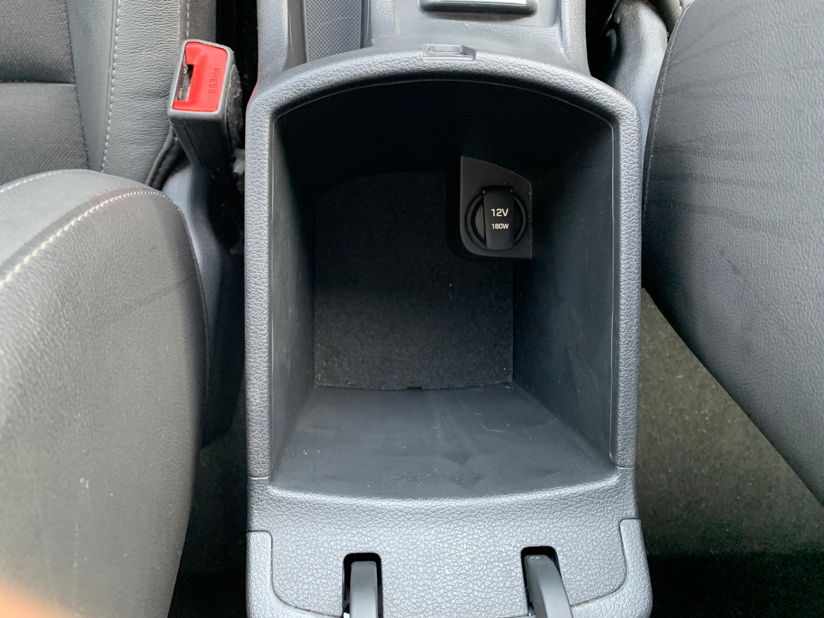 Hyundai i30 140 | Creative | Caméra recul | GPS | Siège électrique | Régulateur | Roue de secours