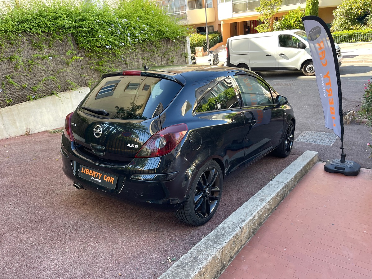 Opel Corsa 1.4 100 CV / Km Réel / Jantes Noires / Clim / Moteur à Chaine