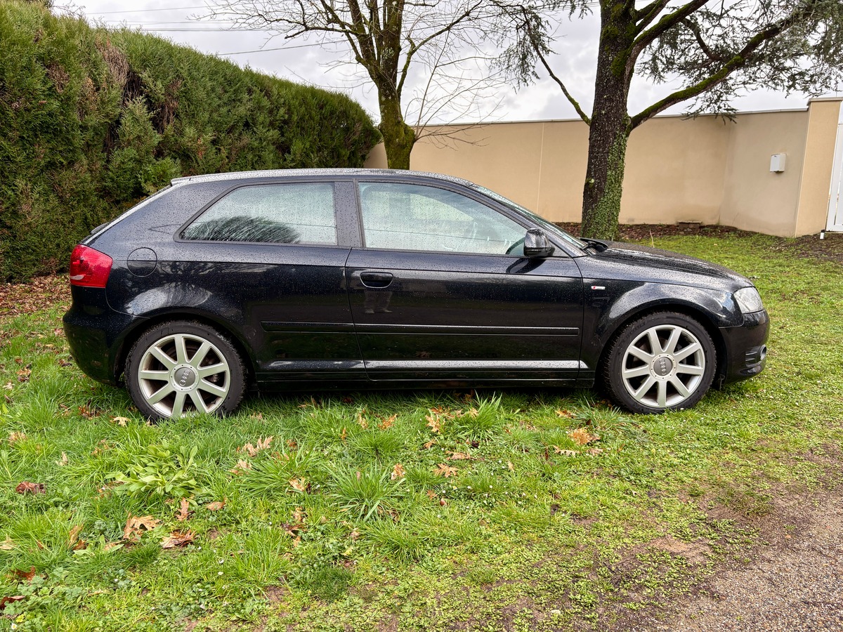 Audi A3 1.8 TFSI 160CH S-TRONIC