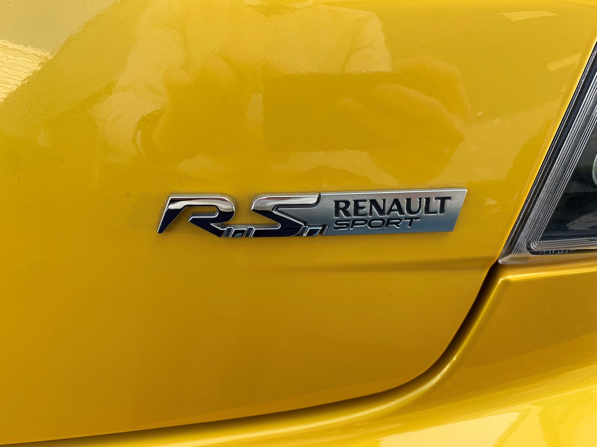RENAULT Megane RS TROPHY | Exemplaire numéroté 187 | Véhicule en état exceptionnel et à l'état neuf