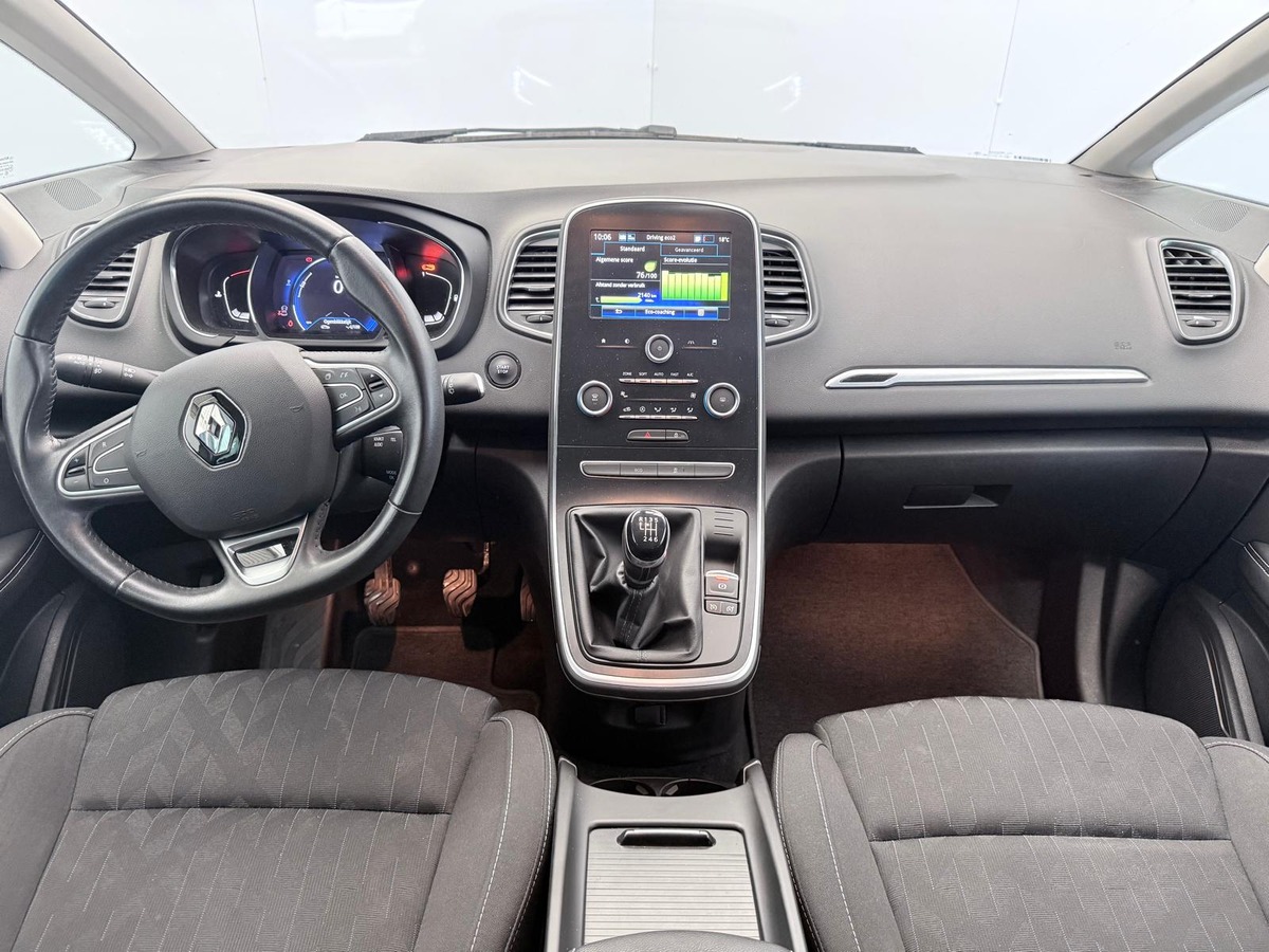 RENAULT Scenic 1.7 BlueDci 120 limited   Première main