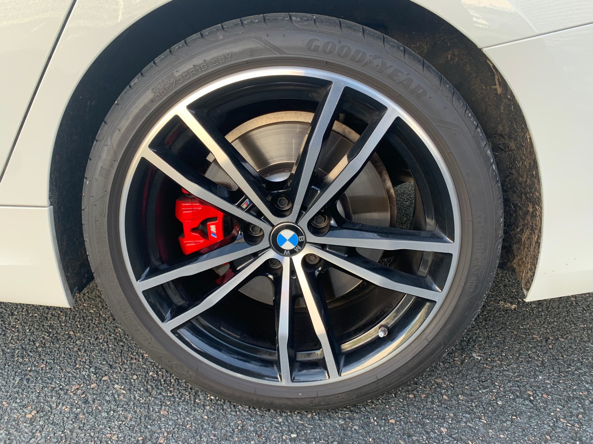 Bmw 320D 190 | M Sport | Xdrive | Toit ouvrant panoramique | Mode SPORT | Apple car play | Attelage