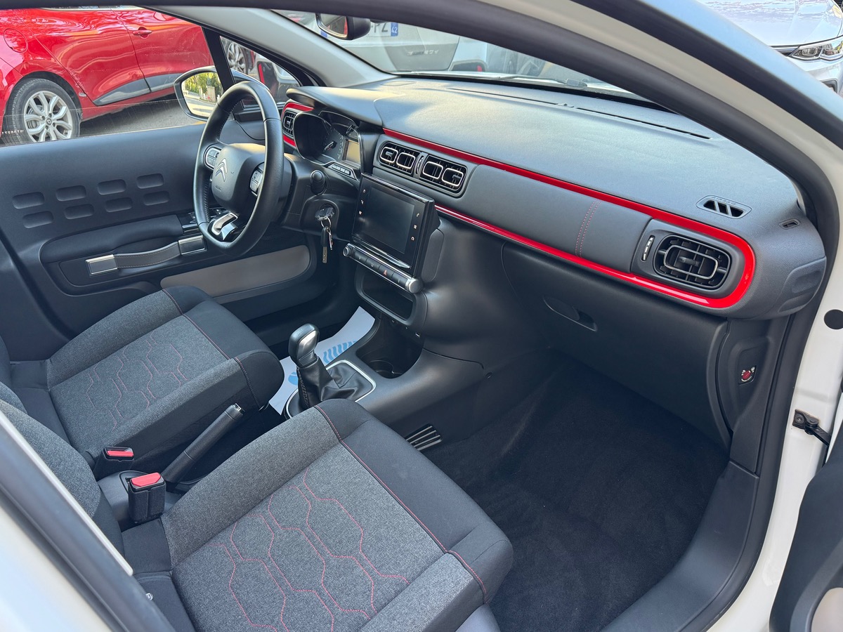 Citroën CITROEN C3 1.2 PURETECH 82 SHINE