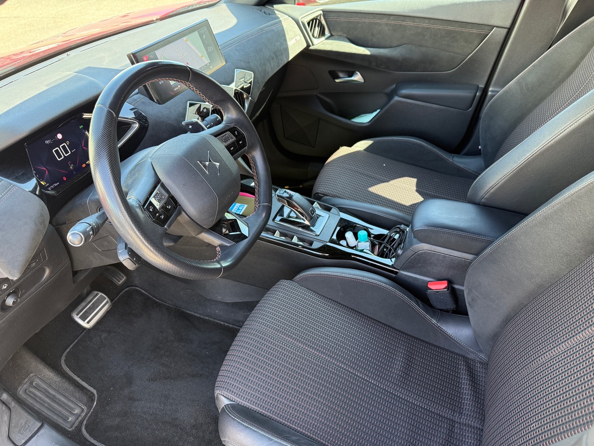 DS DS 3 CROSSBACK 130 BLUEHDI EAT8 PERFORMANCE LINE, SUIVI COMPLET, CARPLAY