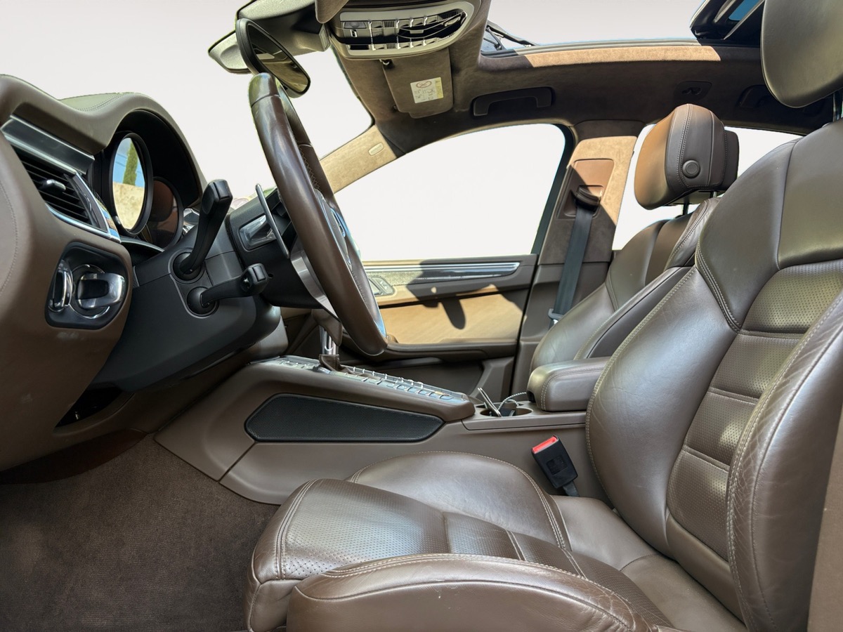 Porsche Macan Turbo 3.6 PDK 400ch / TOIT OUVRANT / PTV PLUS / PDL PLUS