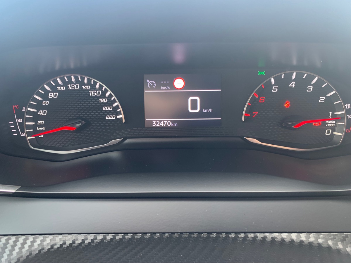 Peugeot 208 75 ch | Active pack | GPS | Mirror Link | Radar de stationnement arriére