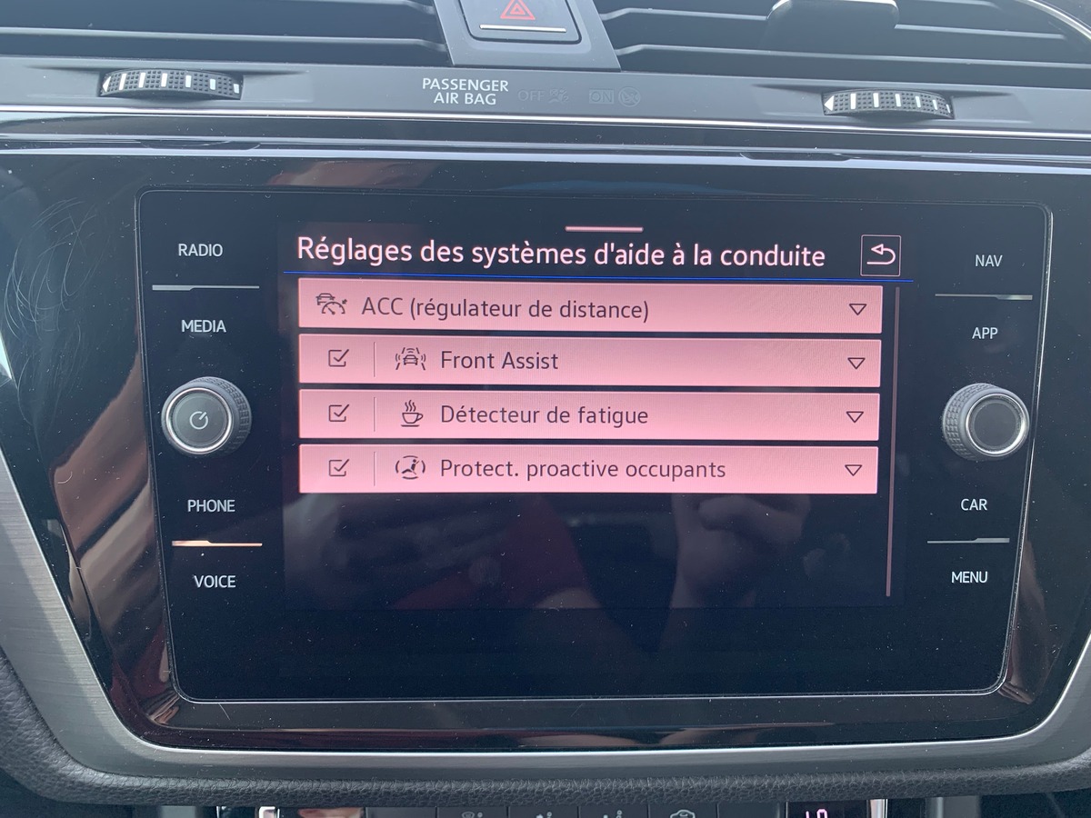 Volkswagen Touran 150 ch | Lounge business | Caméra de recul | Régulateur vitesse | Apple car Play