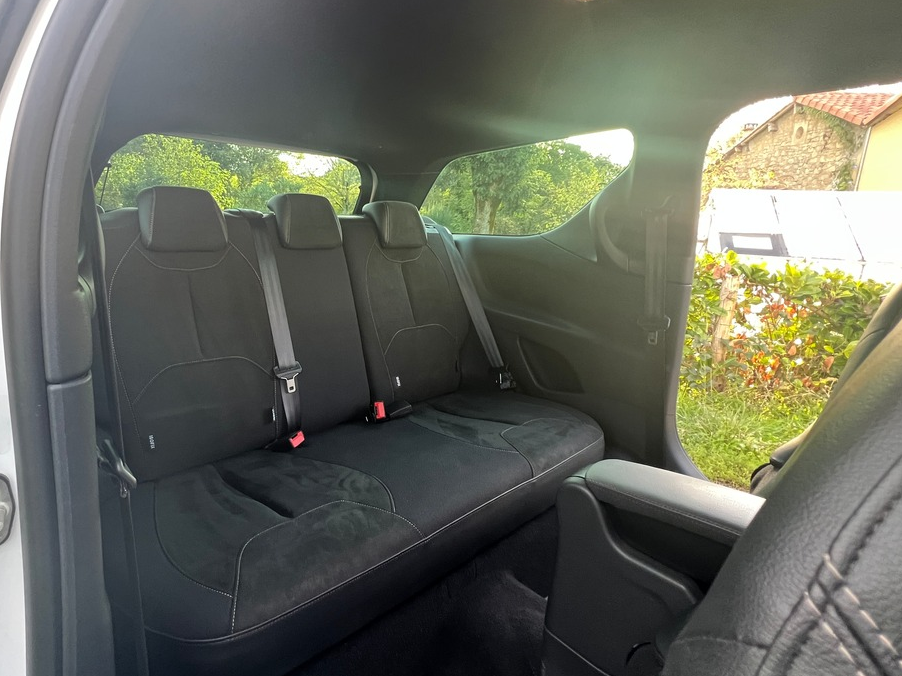 Citroën DS3 1.2 Puretech 130 ch  Finition SPORT - Aucun frais à prévoir - Historique Complet