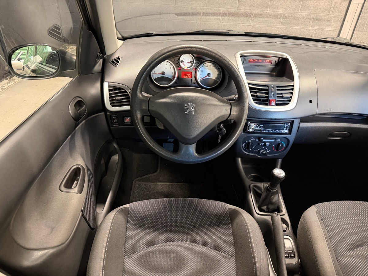 Peugeot 206 + 1.4 75ch 5 Portes Climatisation