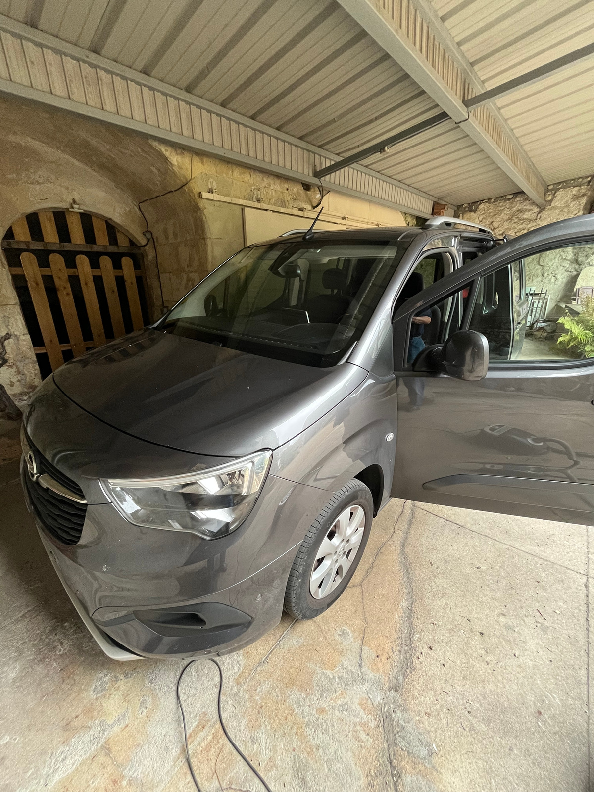 Opel Combo Life 100 ch | Innovation | Attelage | Caméra Recul | Jantes alu | 5 Places | 1iére main