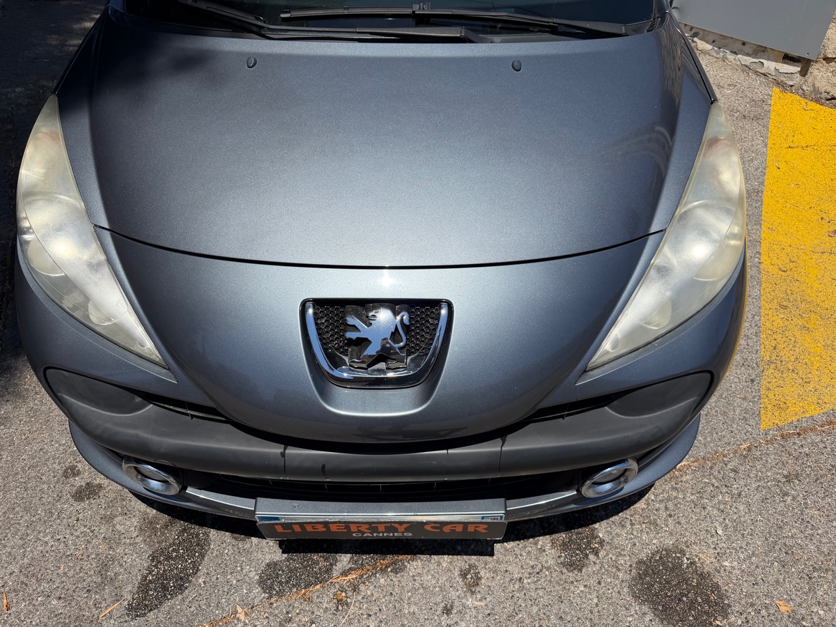 Peugeot 207 1.4 VTI 95 CV / 1er Main / Premium / Km Réel / Clim / Jantes