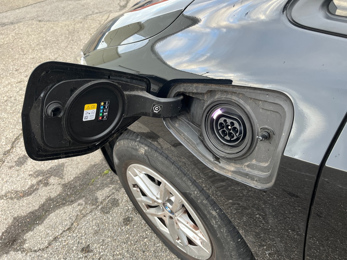 Bmw Série 2 225e Active Tourer XDRIVE, SUIVI COMPLET BMW, ATTELAGE, CAMERA, PARK ASSIST