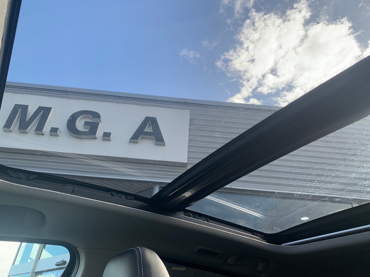 Suzuki SX4 S-Cross 140 | Style | Toit ouvrant panoramique | Régulateur vitesse adaptatif | Caméra