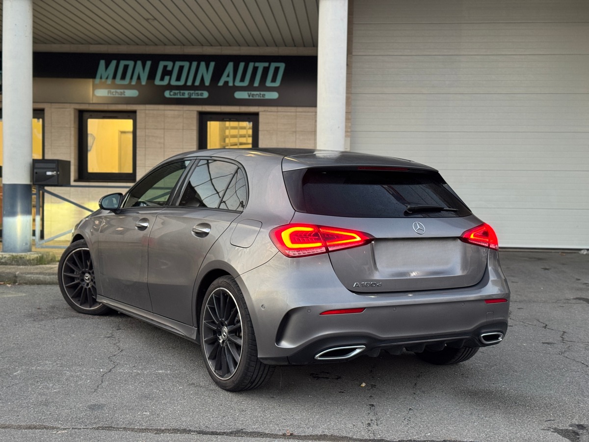 Mercedes-Benz Classe A 180 d Pack AMG Fascination 1.5 d 7G-DCT 116 cv