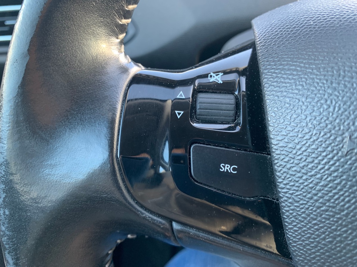 Peugeot 308 SW 100 ch | Allure | Caméra recul | GPS | Régulateur de vitesse adapatatif | Bluetooth