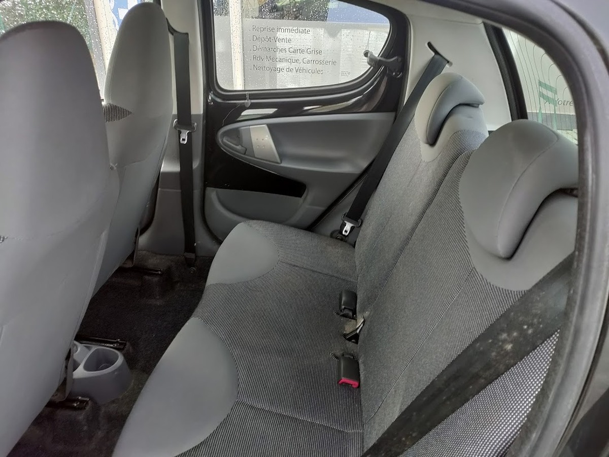 Peugeot 107 1.0 68 Trendy 5 PORTES