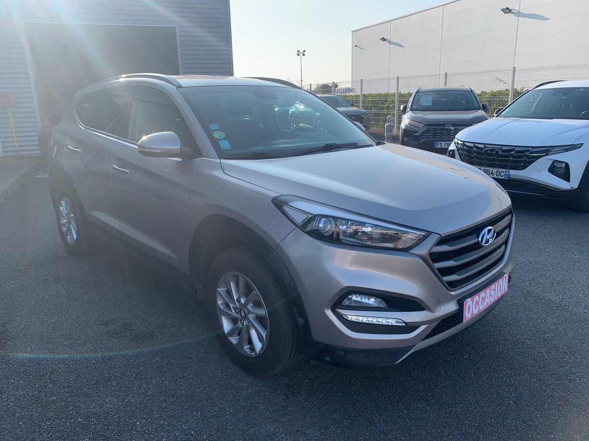 Hyundai Tucson 115 | Intuitive | 1.7 CRDI | 2WD | Régulateur vitesse | GPS | Attelage | Caméra recul