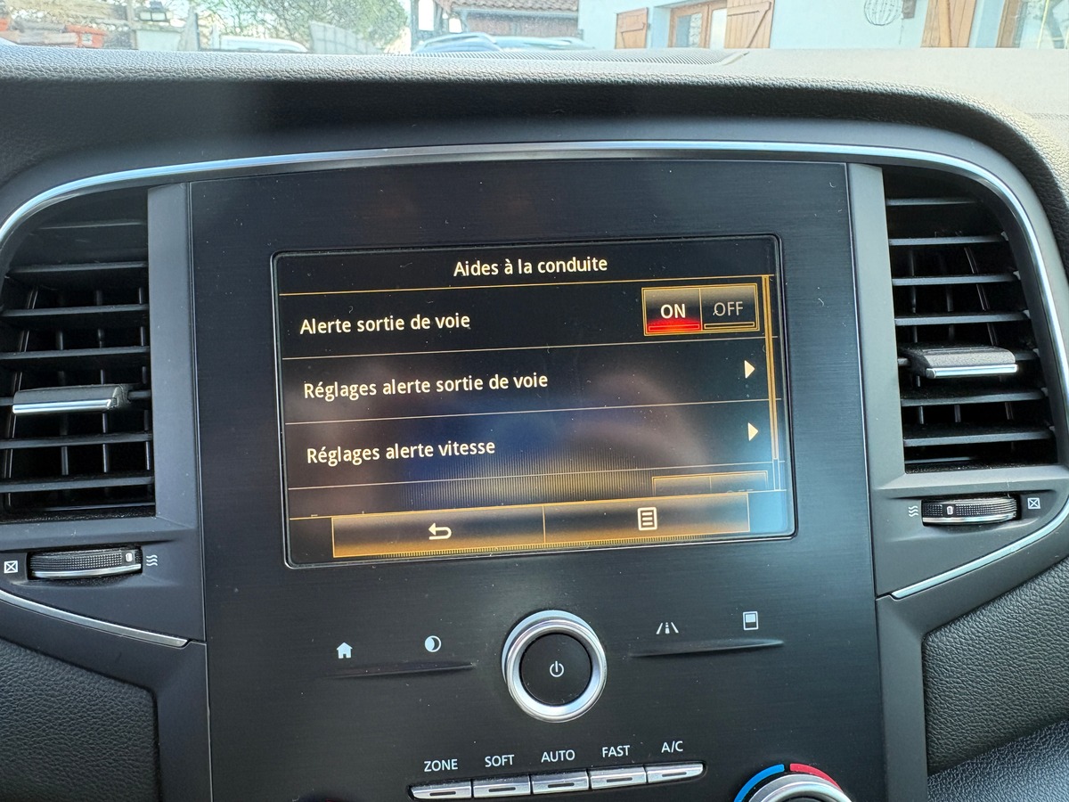 RENAULT Megane 1.5 dci 110CH BUSINESS