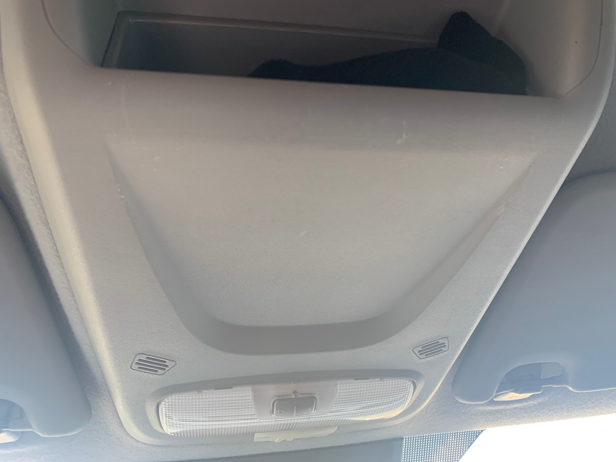 Ford TRANSIT CUSTOM 170 ch | 5 Places | TVA Récupérable