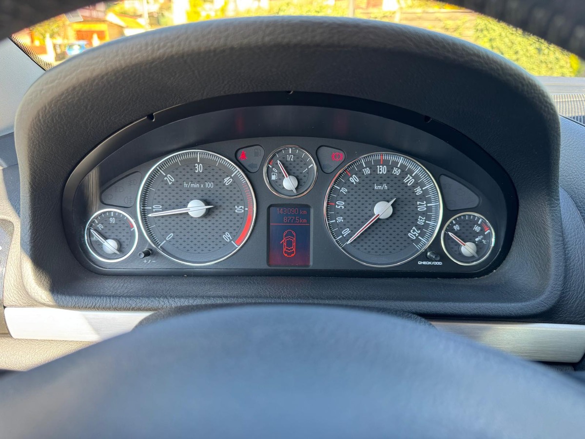 Peugeot 407 Coupe 2.0 HDI 135ch Elixir