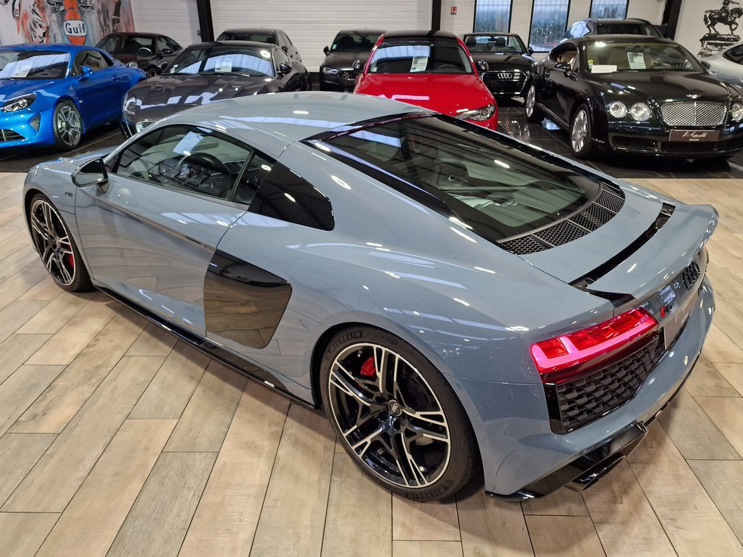 Audi R8 5.2 V10 FSI RWD LIGNE MILTEK 540CH