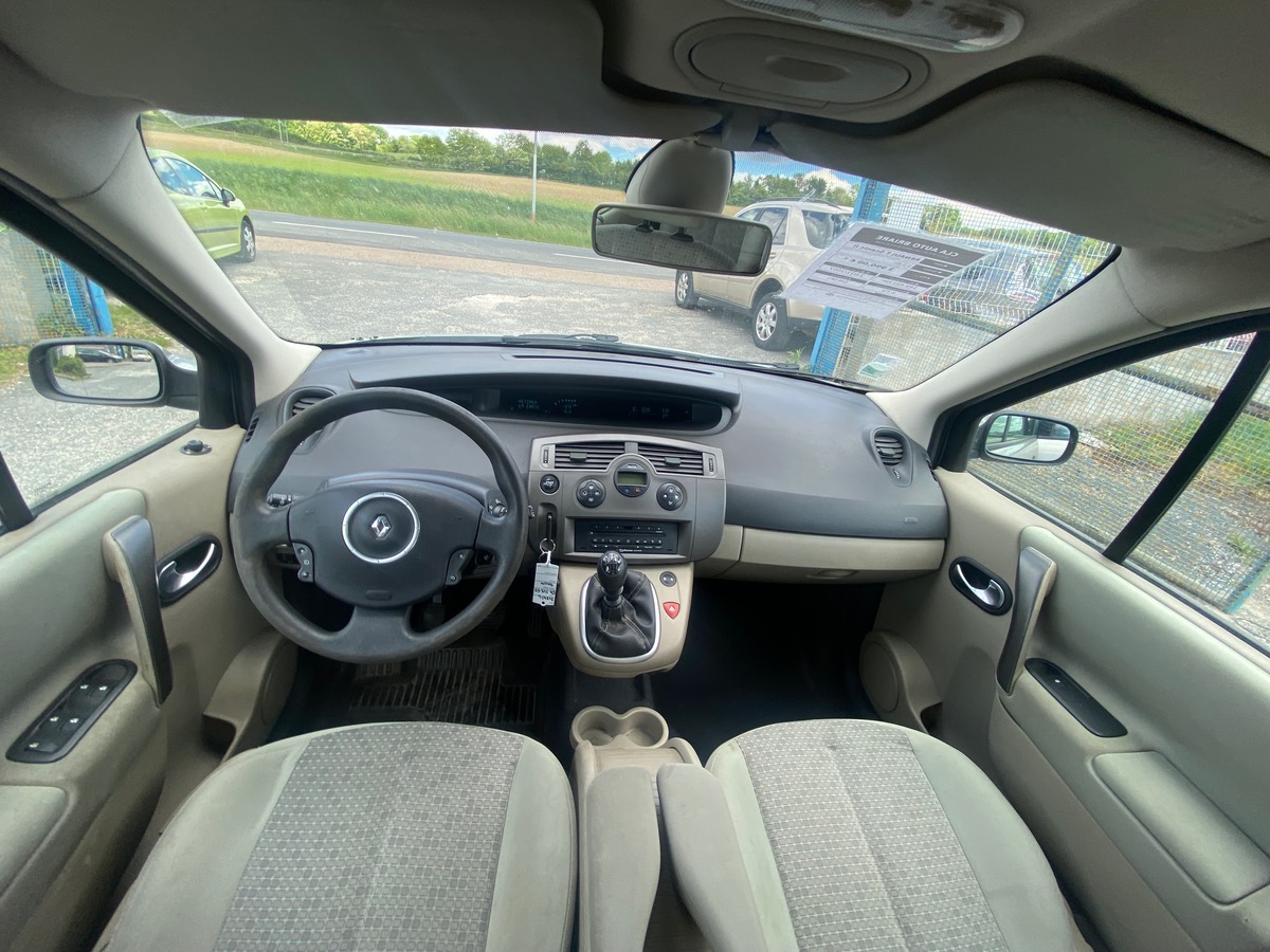 RENAULT Scenic II 1.5 dci 105cv 149160km 1ere main 