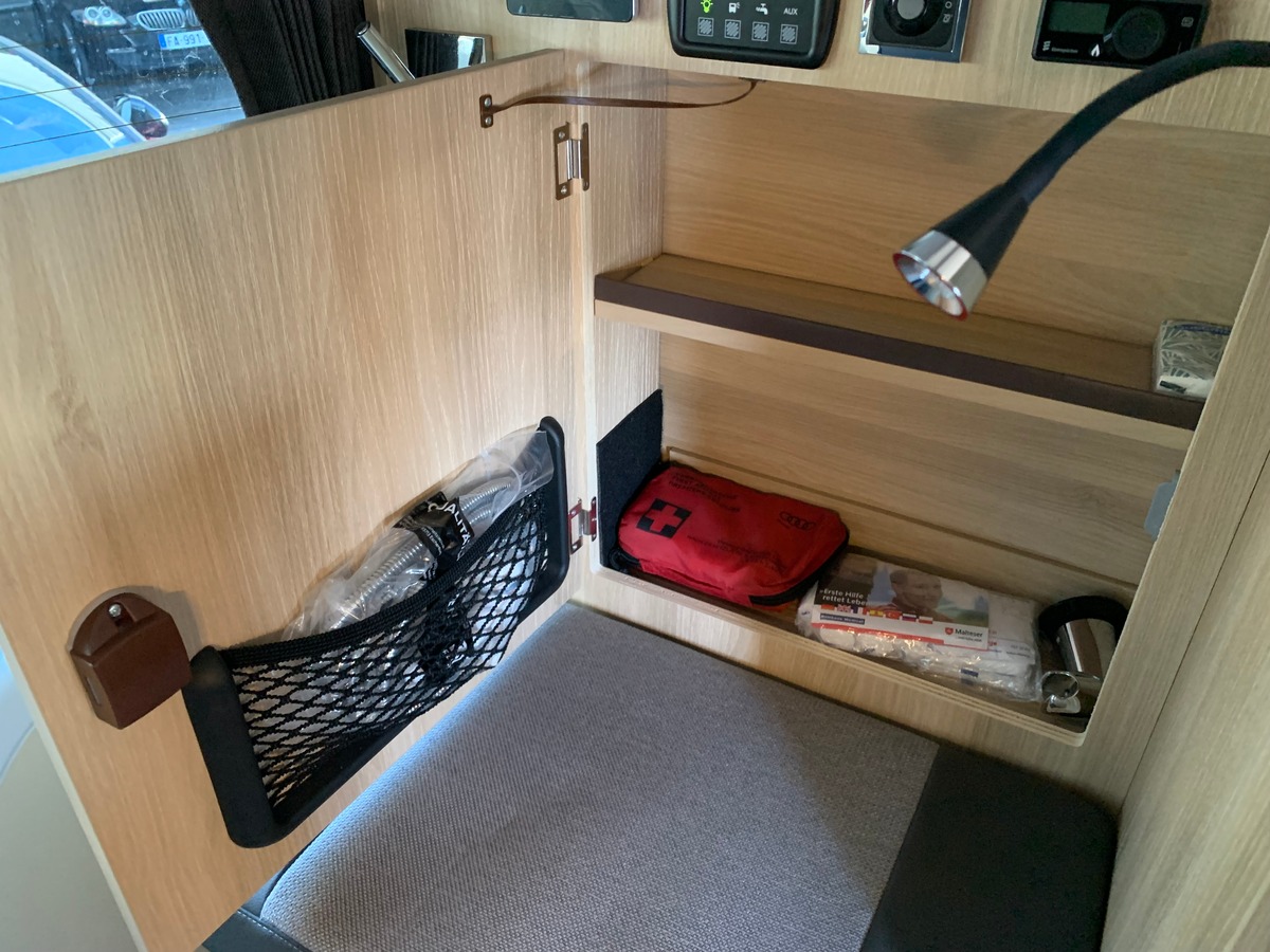 Ford CAMPEREVE 130 chevaux | Premiére MAIN | Cap Land | Caméra de recul | Apple car play