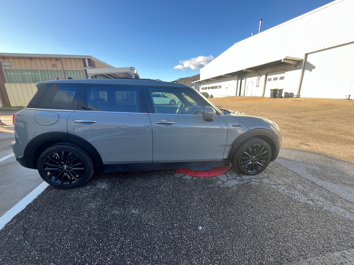 Mini Clubman ONE D 1.5 116ch, PACK CHILI, TOIT OUVRANT, SIEGES CHAUFFANT, RADAR DE RECUL, GPS