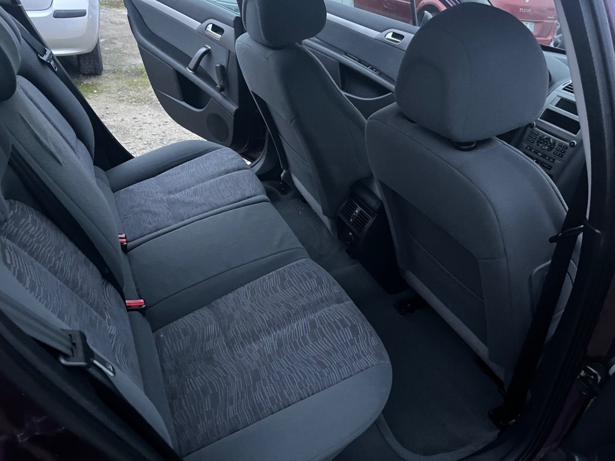 Peugeot 407 1.6 hdi 120060KM