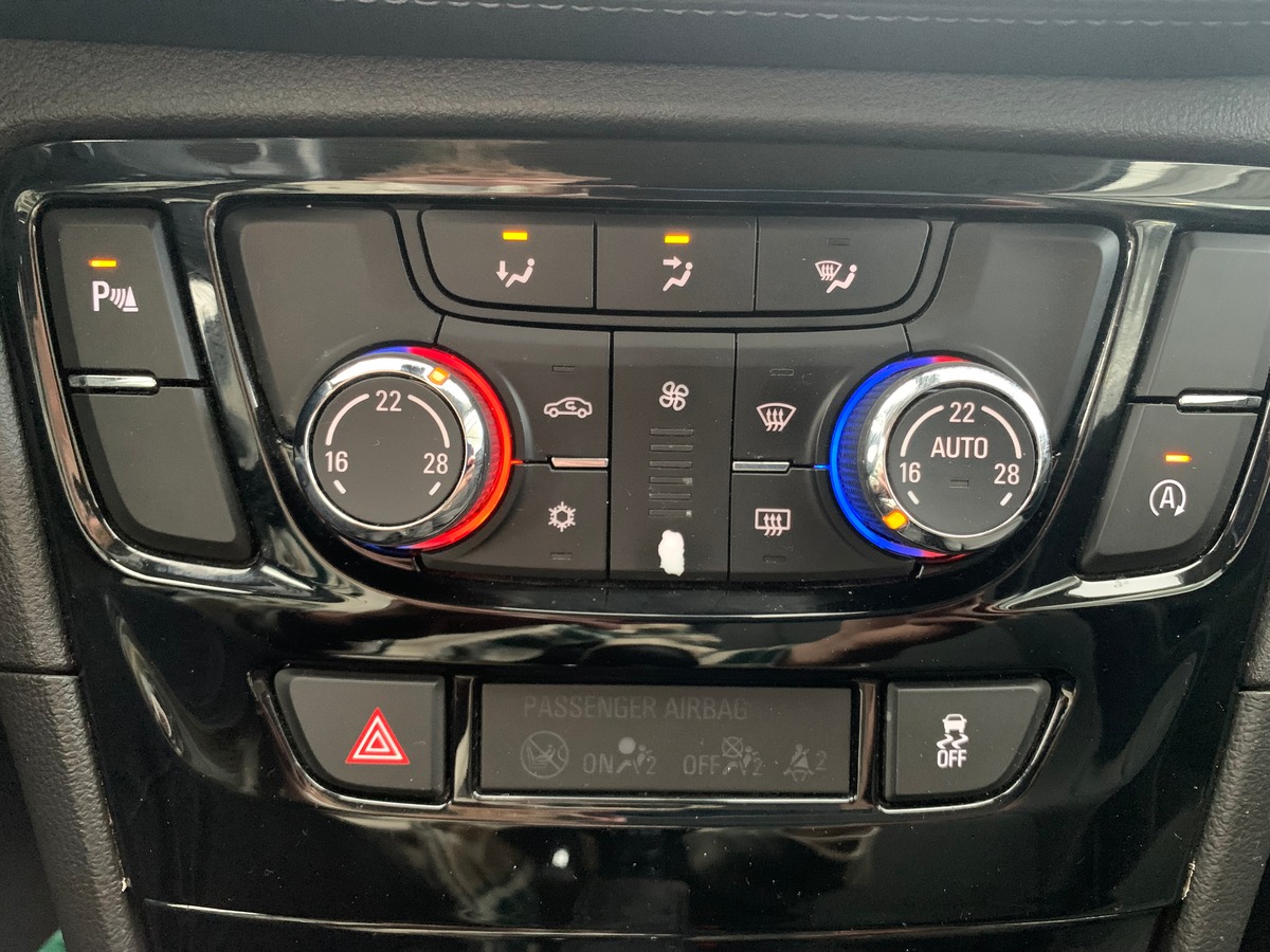 Opel Mokka X 136 ch | Black Edition | Apple car play | Attelage | Caméra recul | Régulateur vitesse