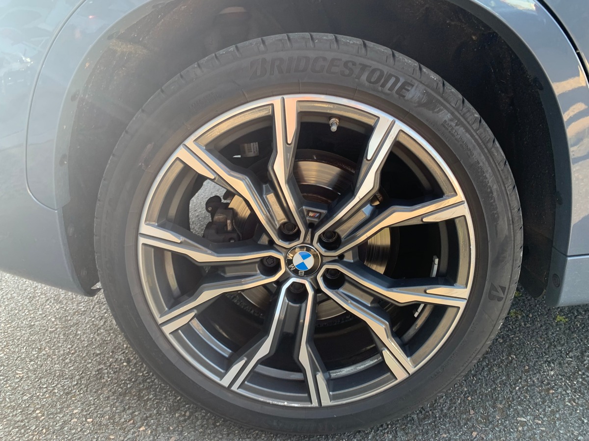 Bmw X1 192 chevaux | sDRIVE 20iA | M Sport | Caméra de recul | Harman Kardon | Attelage amovible