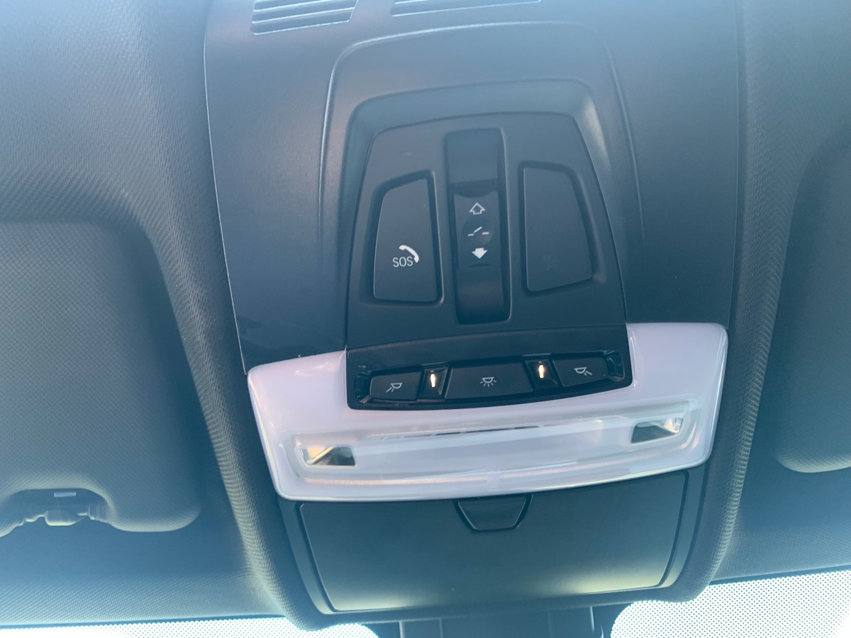 Bmw X6 380 | M | Toit ouvrant | Harman Kardon | Régulateur vitesse adaptatif | Attelage électrique