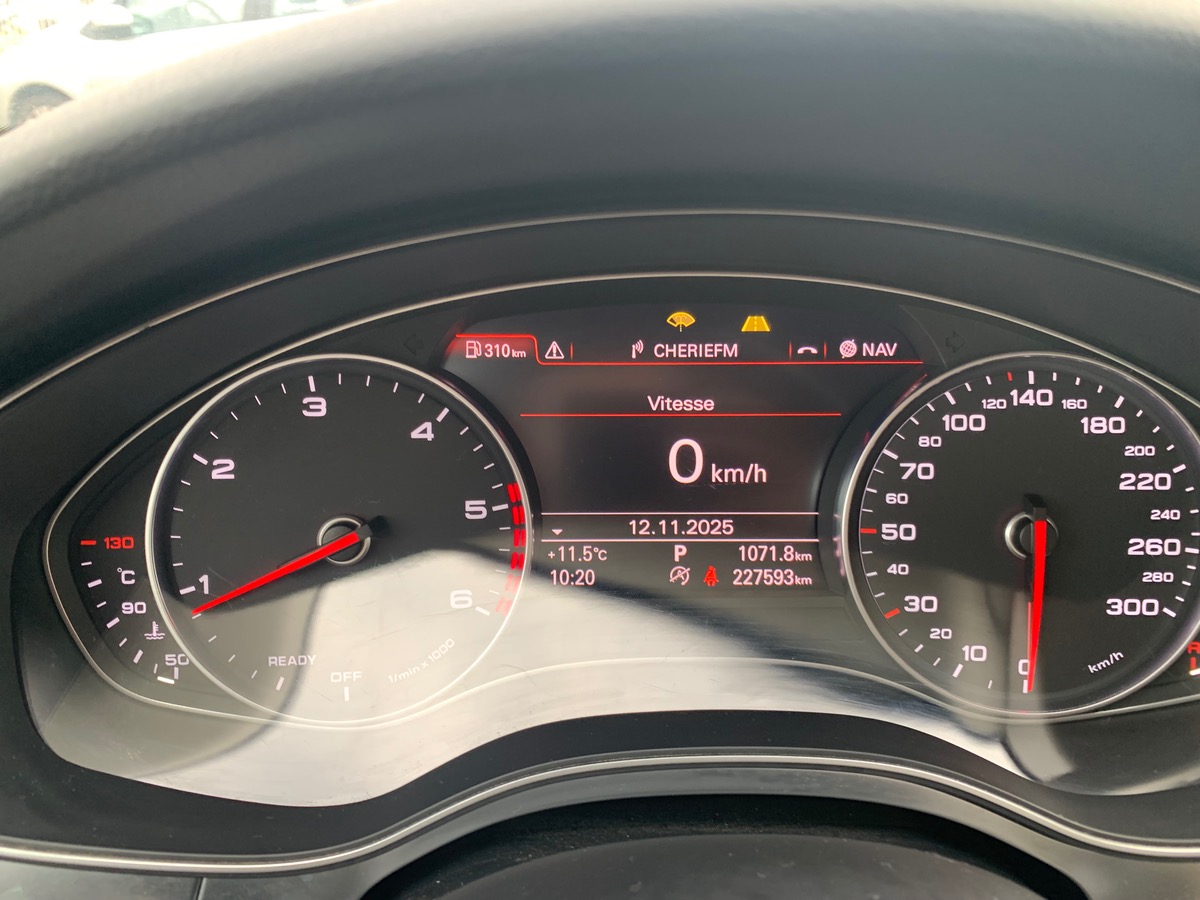 Audi A6 Limousine 190 ch | AMBITION LUXE | GPS | Caméra Recul | Système d'accès, démarrage sans clé